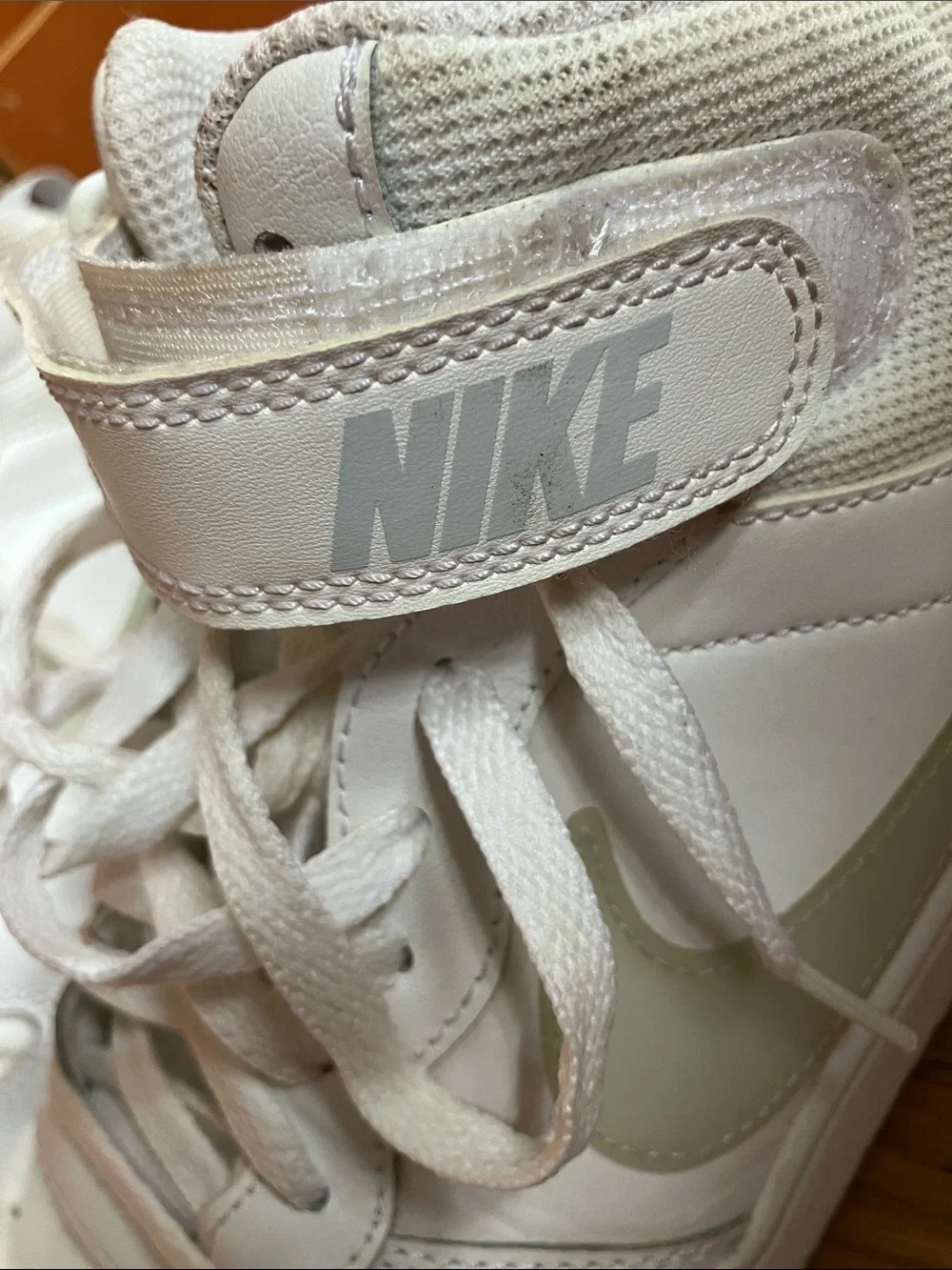 NIKE COURT BOROUGH MID 2 Sneakers AURA w STRAP